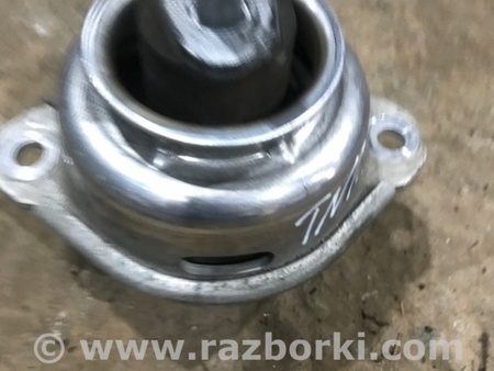 ФОТО Подушка двигателя для Porsche Cayenne II 958 E2/92A (10-14) Київ