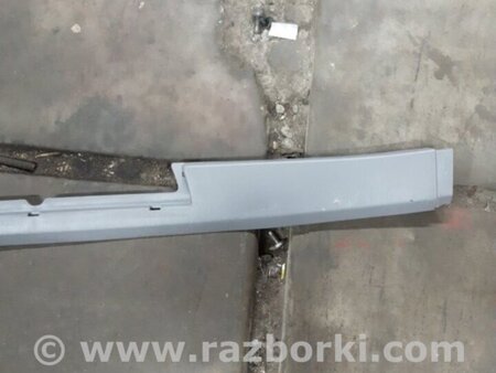 ФОТО Обшивка крышки багажника для Subaru Forester SG Киев