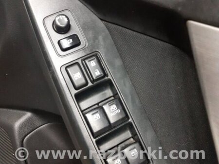 ФОТО Карта двери передней правой для Subaru Forester SG Киев
