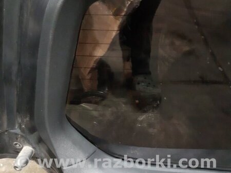 ФОТО Обшивка крышки багажника для Subaru Forester SG Киев