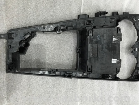 ФОТО Пластик для Audi (Ауди) A4 V B9 - 8W (2015-) Київ