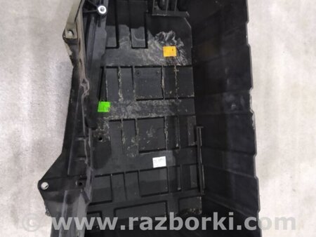 ФОТО Корпус аккумулятора для Porsche Cayenne II 958 E2/92A (10-14) Київ