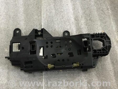 ФОТО Кронштейн ручки двери для Audi (Ауди) A4 V B9 - 8W (2015-) Київ