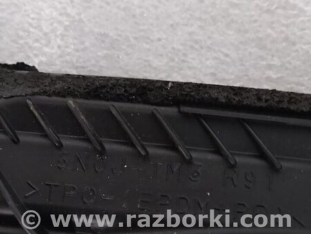 ФОТО Направляющая стекла двери для Infiniti QX50 II II P71A (17-25) Київ