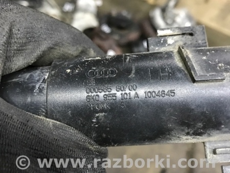 ФОТО Форсунка омывателя фар левая для Audi (Ауди) A4 B8 - 8K2, 8K5 (08.2007-11.2015) Киев