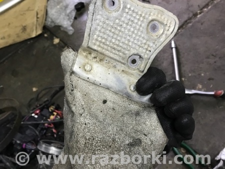 ФОТО Теплоэкран левый для Audi (Ауди) A4 B8 - 8K2, 8K5 (08.2007-11.2015) Киев