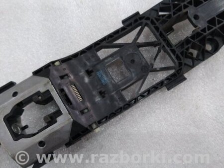 ФОТО Кронштейн ручки двери для Porsche Cayenne II 958 E2/92A (10-14) Київ