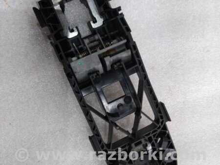 ФОТО Кронштейн ручки двери для Porsche Cayenne II 958 E2/92A (10-14) Київ