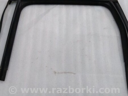 ФОТО Уплотнитель стекла двери для Porsche Cayenne II 958 E2/92A (10-14) Київ