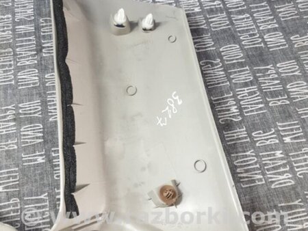 ФОТО Обшивка салона левая для Subaru Outback Киев