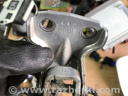 ФОТО Петля двери задняя левая для Subaru Forester SG Киев