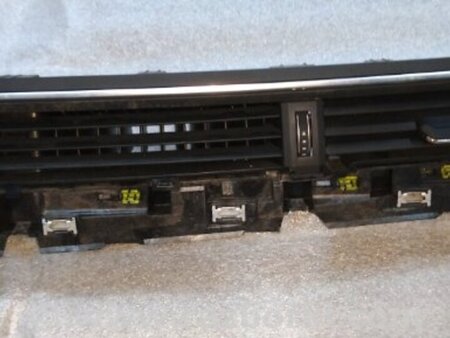 ФОТО Воздуховод салона для Audi (Ауди) A4 V B9 - 8W (2015-) Київ