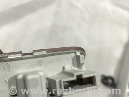 ФОТО Плафон подсветки багажника для Porsche Cayenne II 958 E2/92A (10-14) Київ