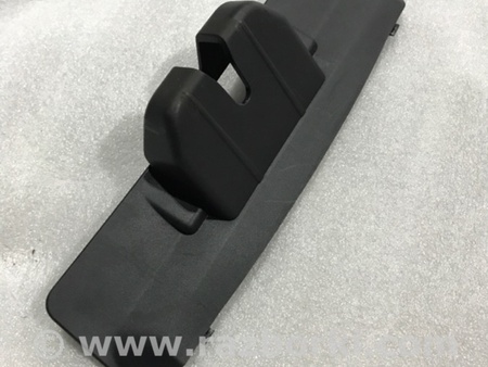 ФОТО Накладка замка багажника для Porsche Cayenne II 958 E2/92A (10-14) Київ