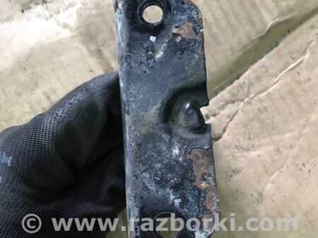 ФОТО Петля замка для Subaru Legacy (все модели) Киев