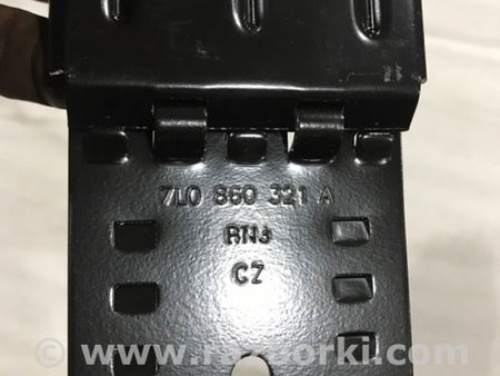 ФОТО Противооткатный упор для Porsche Macan I 95B +FL (13-18) Київ