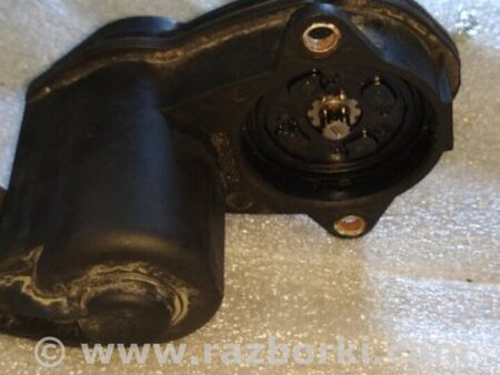 ФОТО Моторчик стояночного тормоза для Audi (Ауди) A4 V B9 - 8W (2015-) Київ