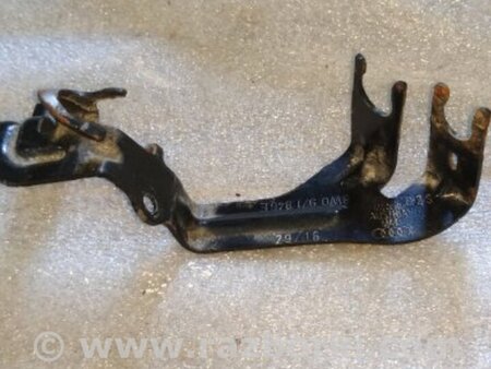 ФОТО Кронштейн для Audi (Ауди) A4 V B9 - 8W (2015-) Київ