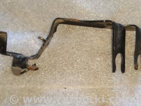 ФОТО Кронштейн для Audi (Ауди) A4 V B9 - 8W (2015-) Київ