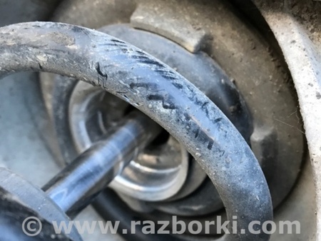 ФОТО Опора пружины передняя левая для Audi (Ауди) Q5 8R (04.2008-03.2017) Киев