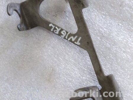 ФОТО Кронштейн для Porsche Panamera I 970 (09-16) Київ