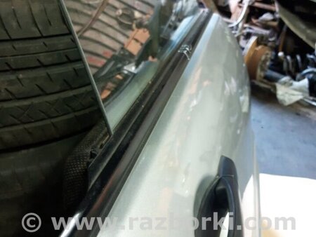 ФОТО Молдинг на дверь задний правый для Subaru Forester SG Киев