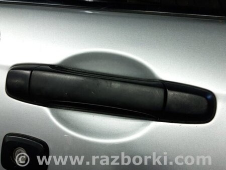ФОТО Ручка двери внешняя передняя правая для Subaru Forester SG Киев