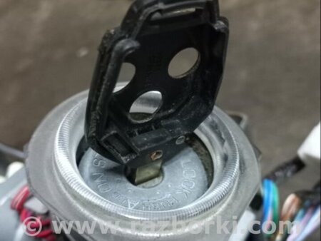 ФОТО Замок зажигания для Subaru Outback Киев