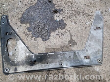 ФОТО Кронштейн для Porsche Panamera I 970 (09-16) Київ