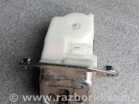 ФОТО Замок багажника для Subaru Outback Киев