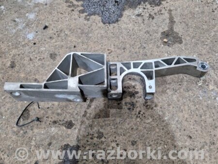 ФОТО Кронштейн для Porsche Panamera I 970 (09-16) Київ