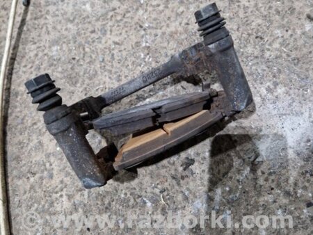 ФОТО Скоба суппорта для Audi (Ауди) A4 V B9 - 8W (2015-) Київ