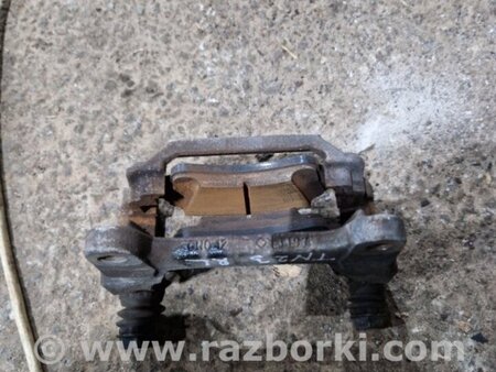 ФОТО Скоба суппорта для Audi (Ауди) A4 V B9 - 8W (2015-) Київ