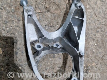 ФОТО Кронштейн для Porsche Macan I 95B +FL (13-18) Київ