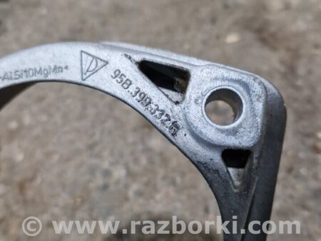 ФОТО Кронштейн для Porsche Macan I 95B +FL (13-18) Київ