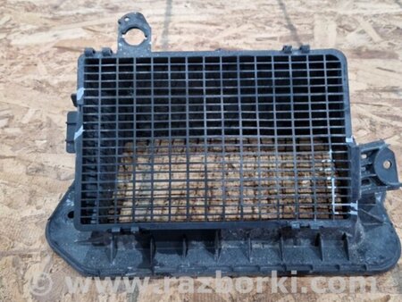 ФОТО Водосток для Audi (Ауди) A4 V B9 - 8W (2015-) Київ