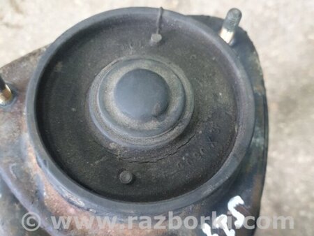 ФОТО Опора стойки передняя правая для Subaru Forester SG Киев