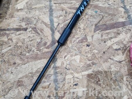 ФОТО Амортизатор капота для Audi (Ауди) A4 V B9 - 8W (2015-) Київ