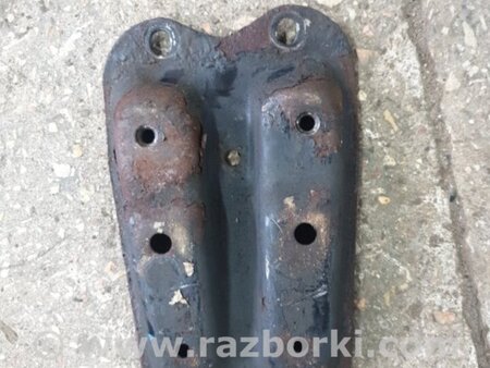 ФОТО Кронштейн для Subaru Forester SG Киев