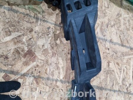 ФОТО Кронштейн для Porsche Cayenne II 958 E2/92A (10-14) Київ