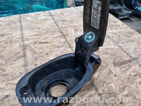 ФОТО Лючок топливного бака для Porsche Cayenne II 958 E2/92A (10-14) Київ