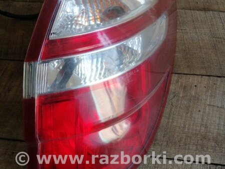 ФОТО Фонарь задний правый для Subaru Legacy (все модели) Киев