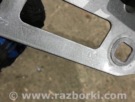 ФОТО Петля капота для Porsche Panamera I 970 (09-16) Київ