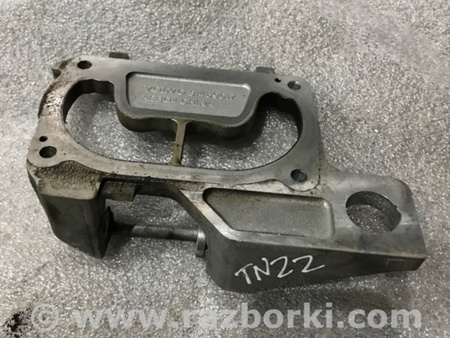 ФОТО Кронштейн для Volvo XC90 II SPA (2015-) Київ