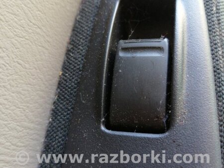 ФОТО Кнопка стеклоподъемника задняя левая для Subaru Forester SG Киев