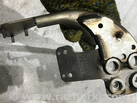 ФОТО Кронштейн для Volvo XC90 II SPA (2015-) Київ