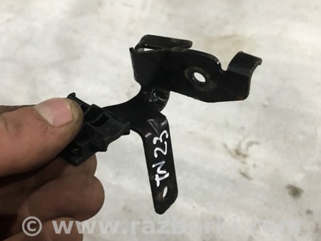 ФОТО Кронштейн для Audi (Ауди) A4 V B9 - 8W (2015-) Київ