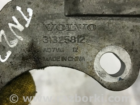 ФОТО Кронштейн для Volvo XC90 II SPA (2015-) Київ