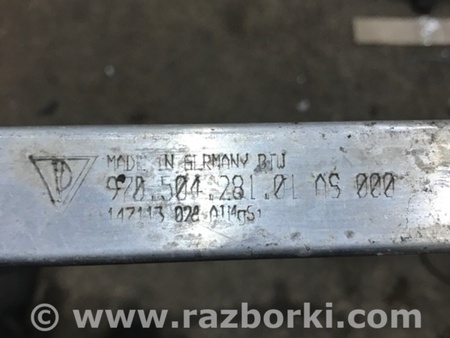 ФОТО Кронштейн для Porsche Panamera I 970 (09-16) Київ