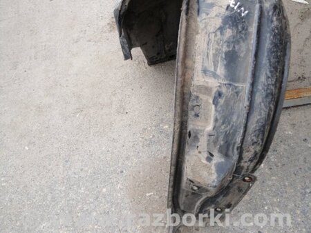 ФОТО Подкрылок правый для Subaru Legacy (все модели) Киев